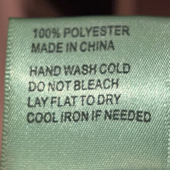 World Wildlife Fund (WWF) Continuous Loop Scarf Hummingbird Pattern - Picture 7 of 12